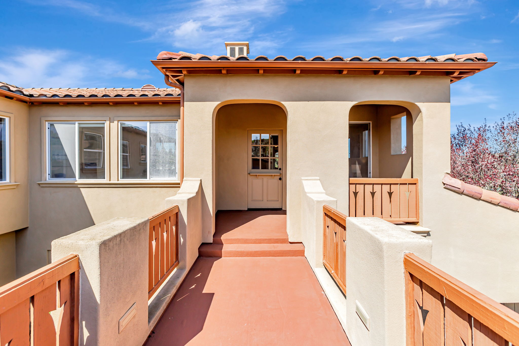 047_9542 Velvetleaf Cir  San