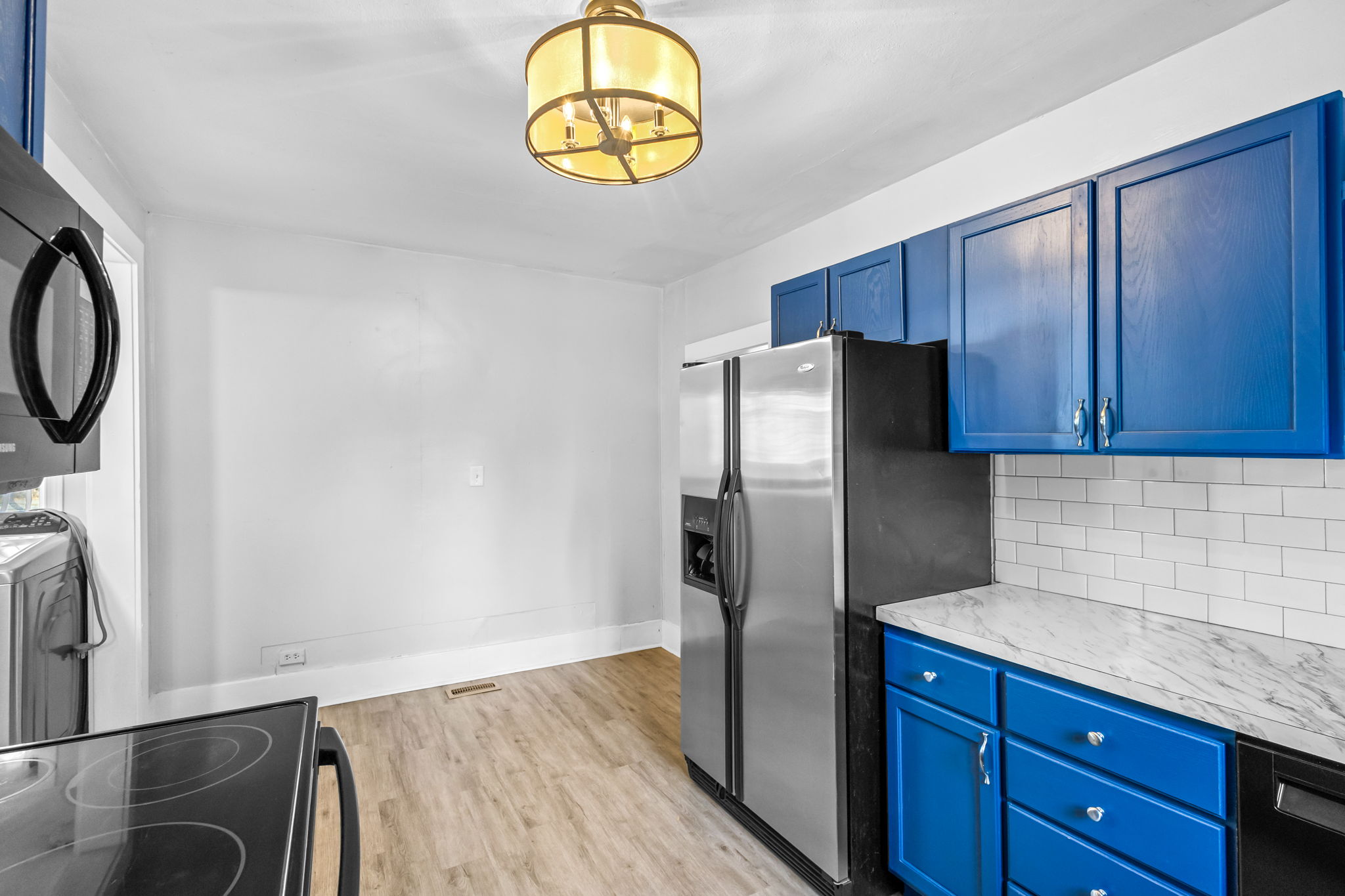 955 17th ST NE15