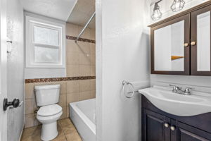 955 17th ST NE17