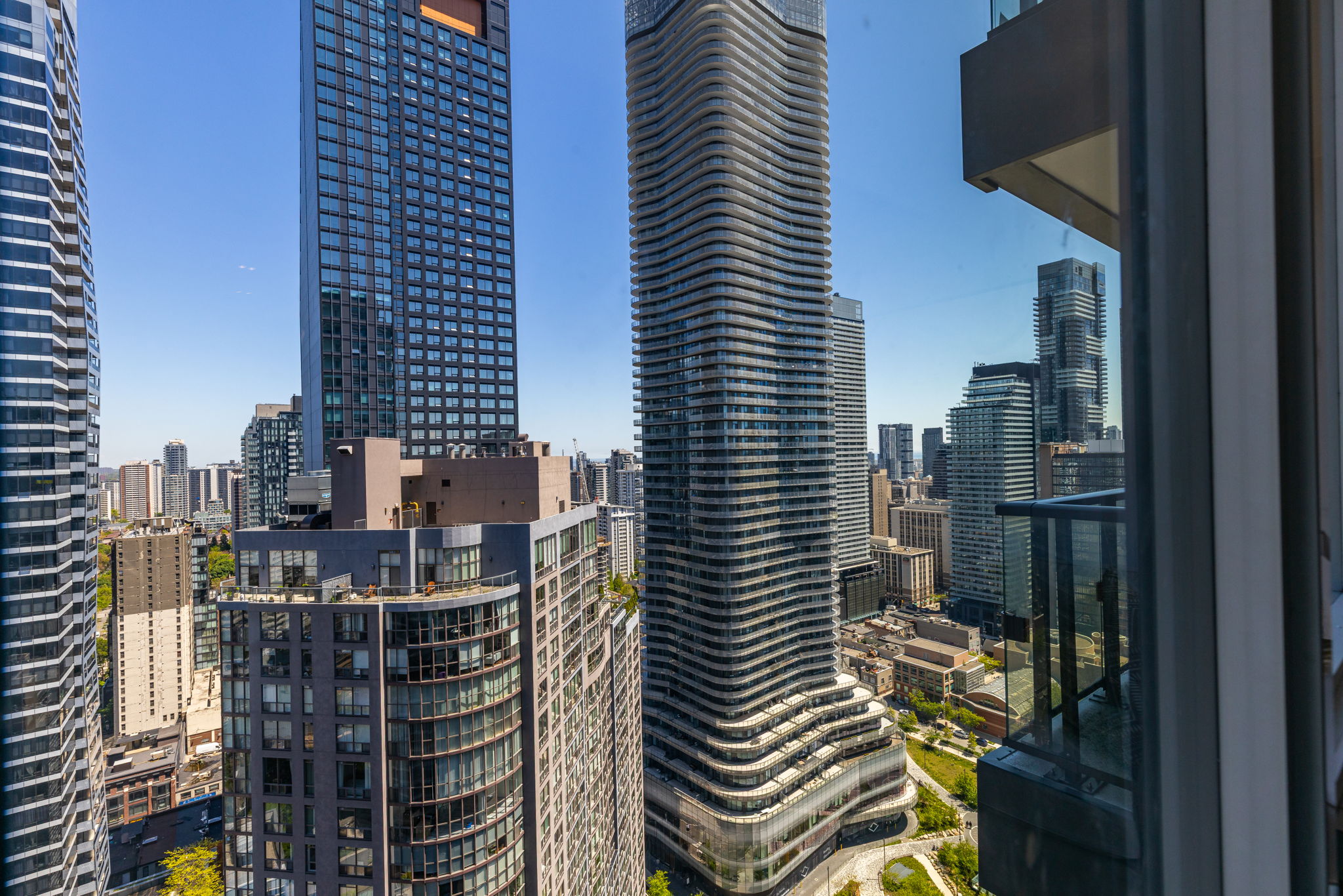 Toronto property showcase — delivered property photograph 20