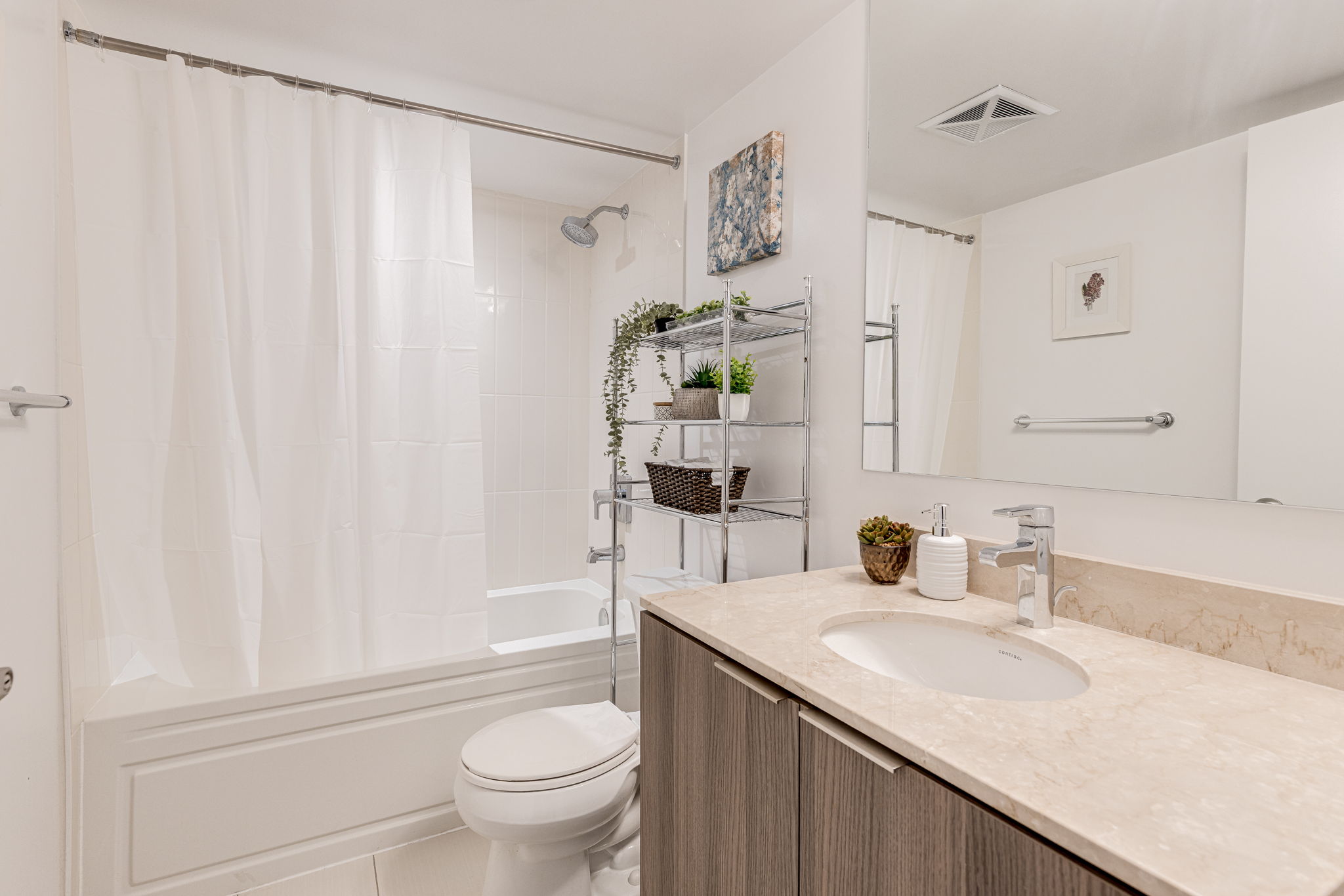 Toronto property showcase — delivered property photograph 18