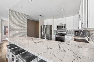 Buckeye Ct-S1107-025.jpg
