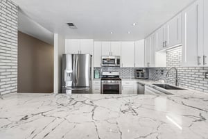 Buckeye Ct-S1107-027.jpg