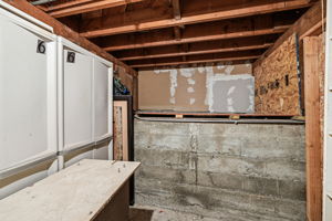 025_F8_955 Corbett Ave 6