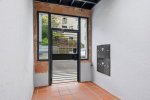 029_F8_955 Corbett Ave 6