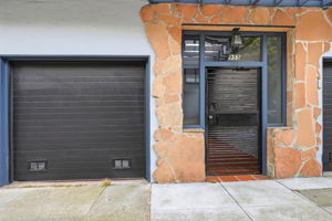 031_F8_955 Corbett Ave 6