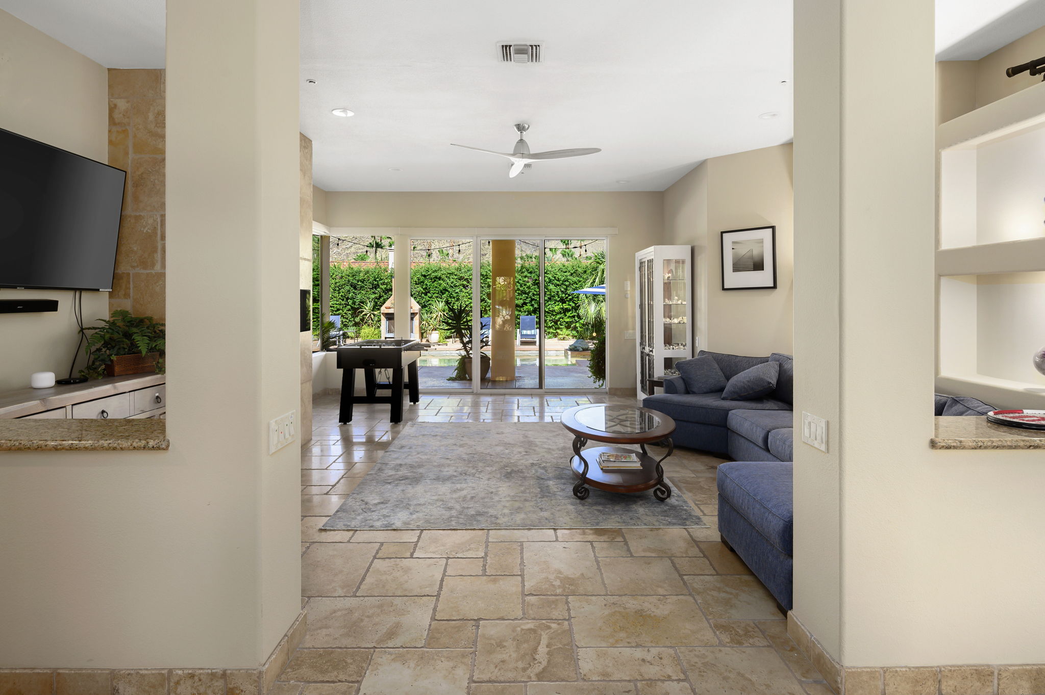  955 E Azalea Cir, Palm Springs, CA 92264, US Photo 9