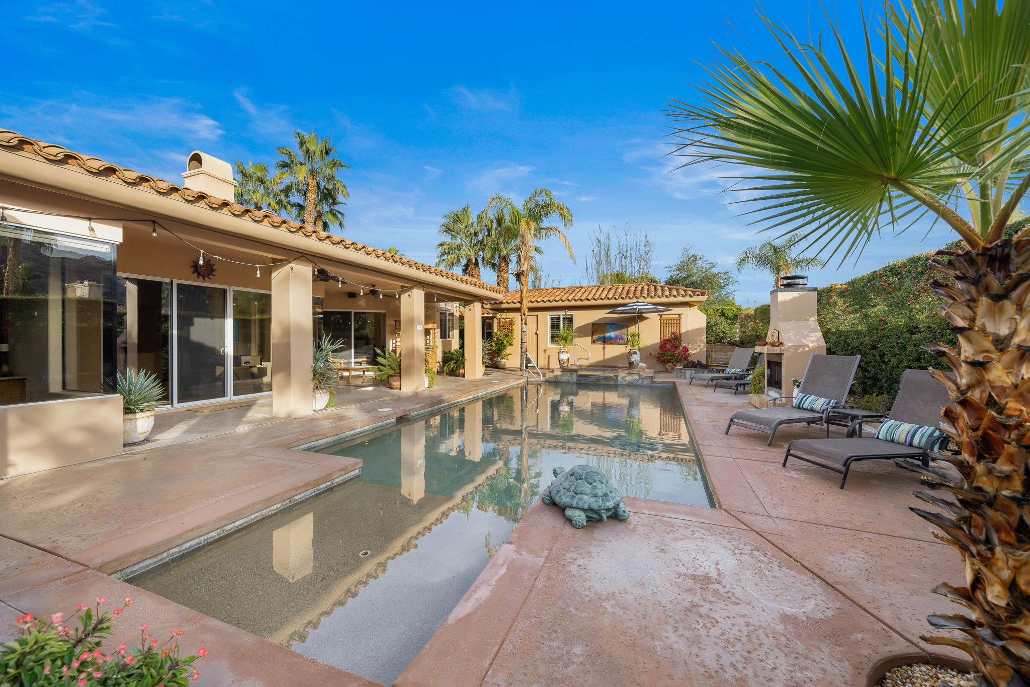  955 E Azalea Cir, Palm Springs, CA 92264, US Photo 44