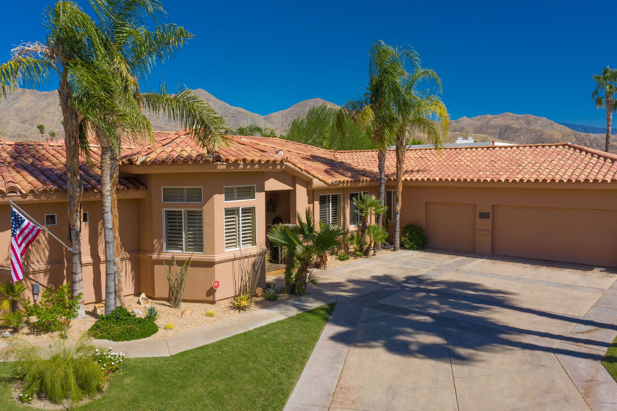  955 E Azalea Cir, Palm Springs, CA 92264, US Photo 5