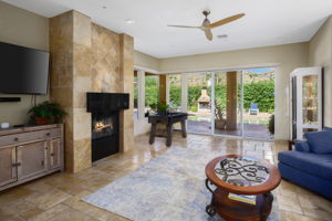  955 E Azalea Cir, Palm Springs, CA 92264, US Photo 9