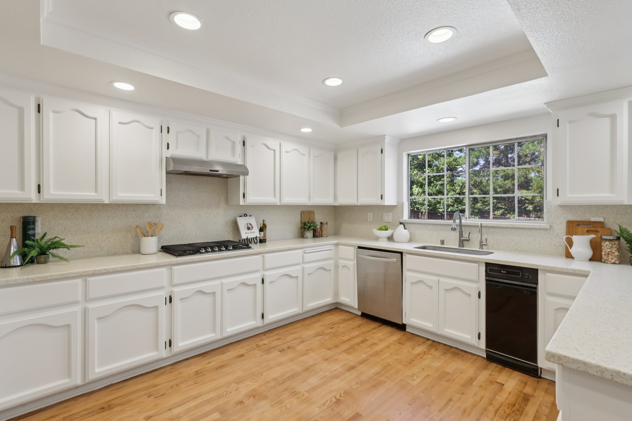 La Vista Ct-S1503-013.jpg