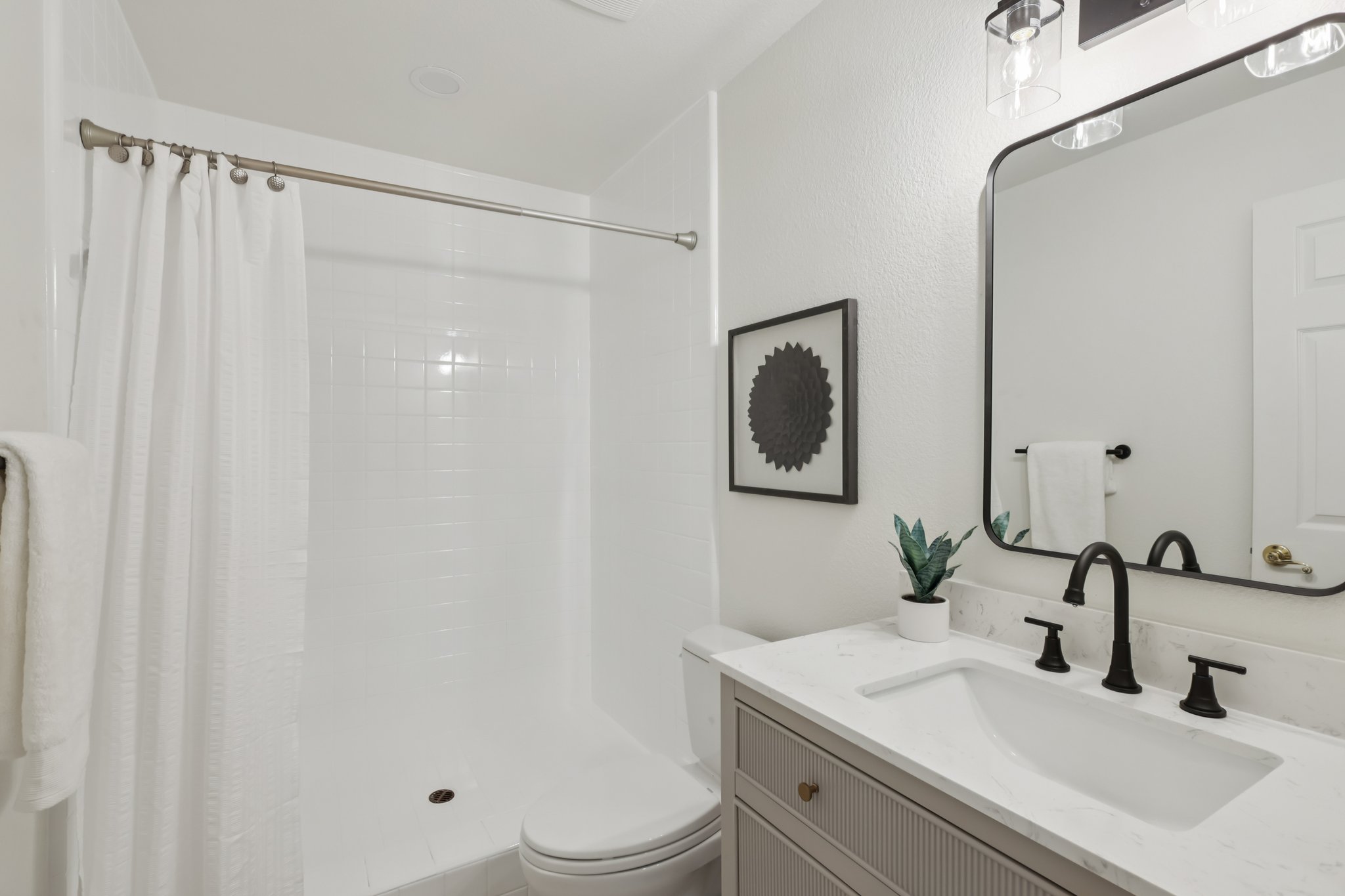 La Vista Ct-S1503-025.jpg