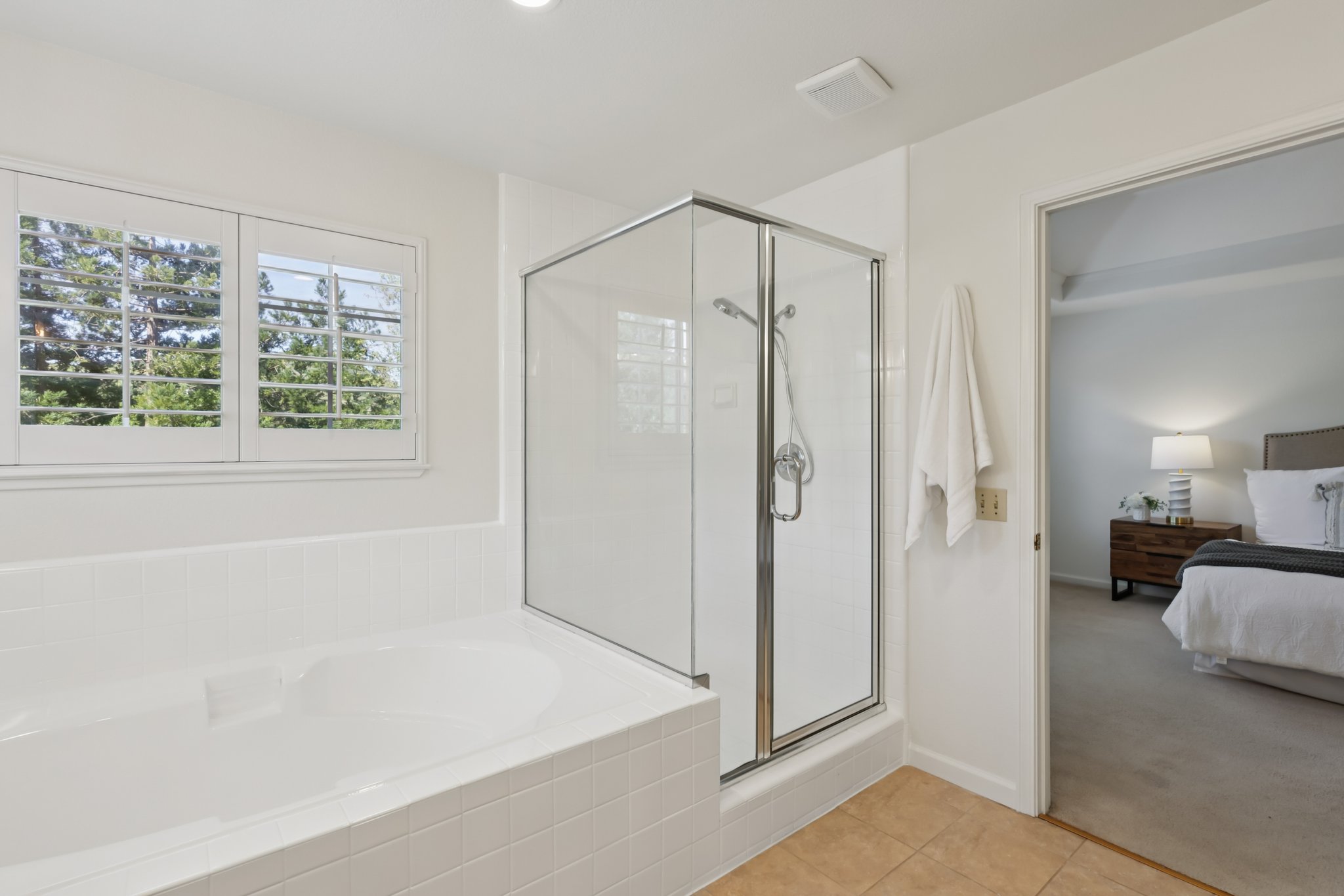 La Vista Ct-S1503-033.jpg