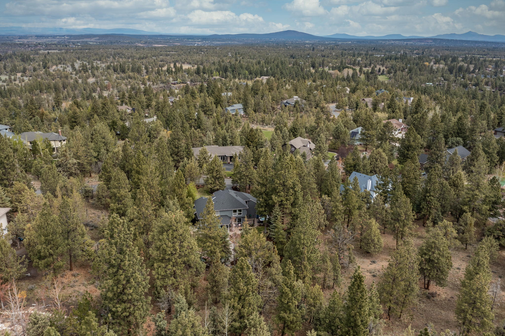 955 NW Chelsea Loop, Bend, OR 97701, USA Photo 69