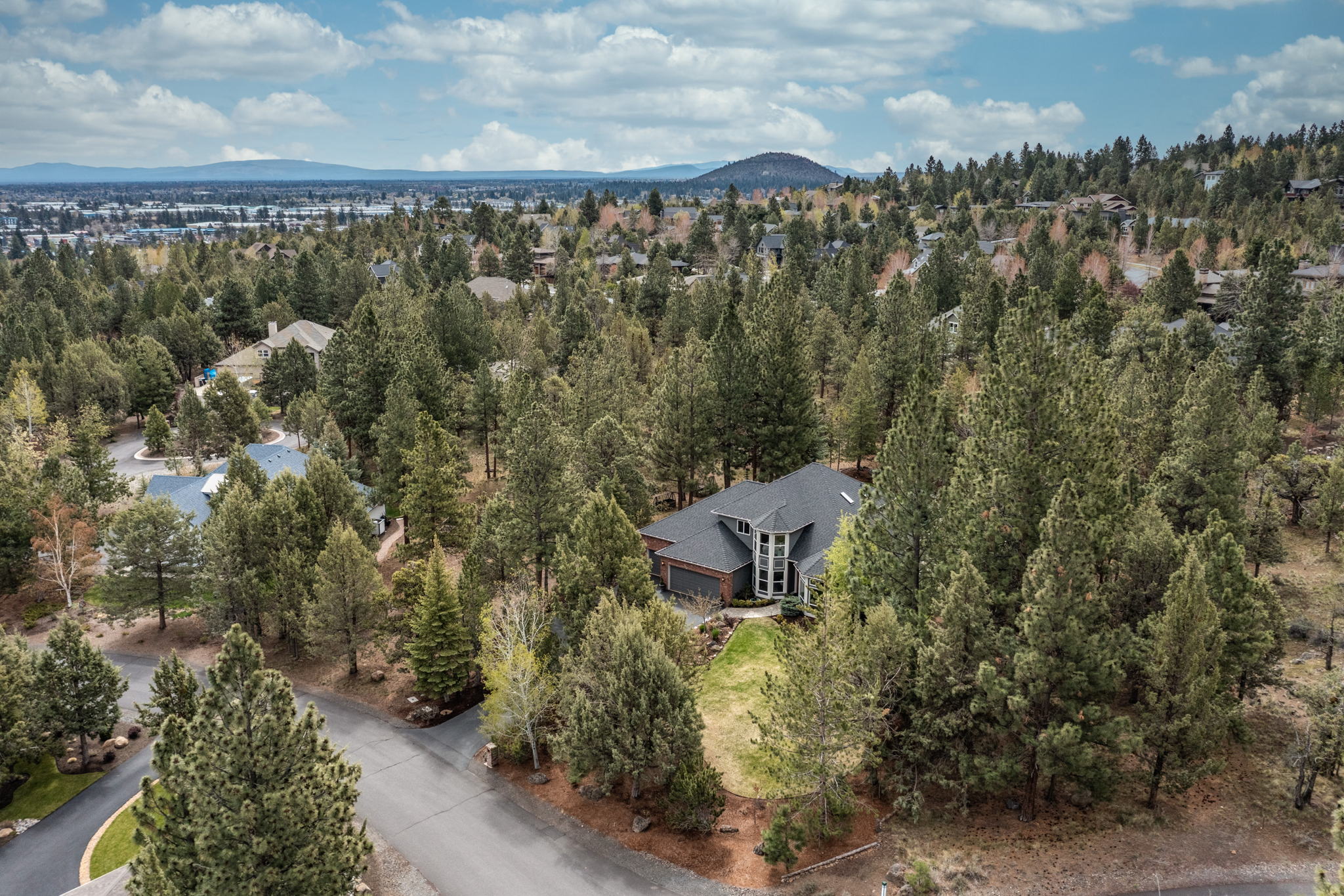 955 NW Chelsea Loop, Bend, OR 97701, USA Photo 65