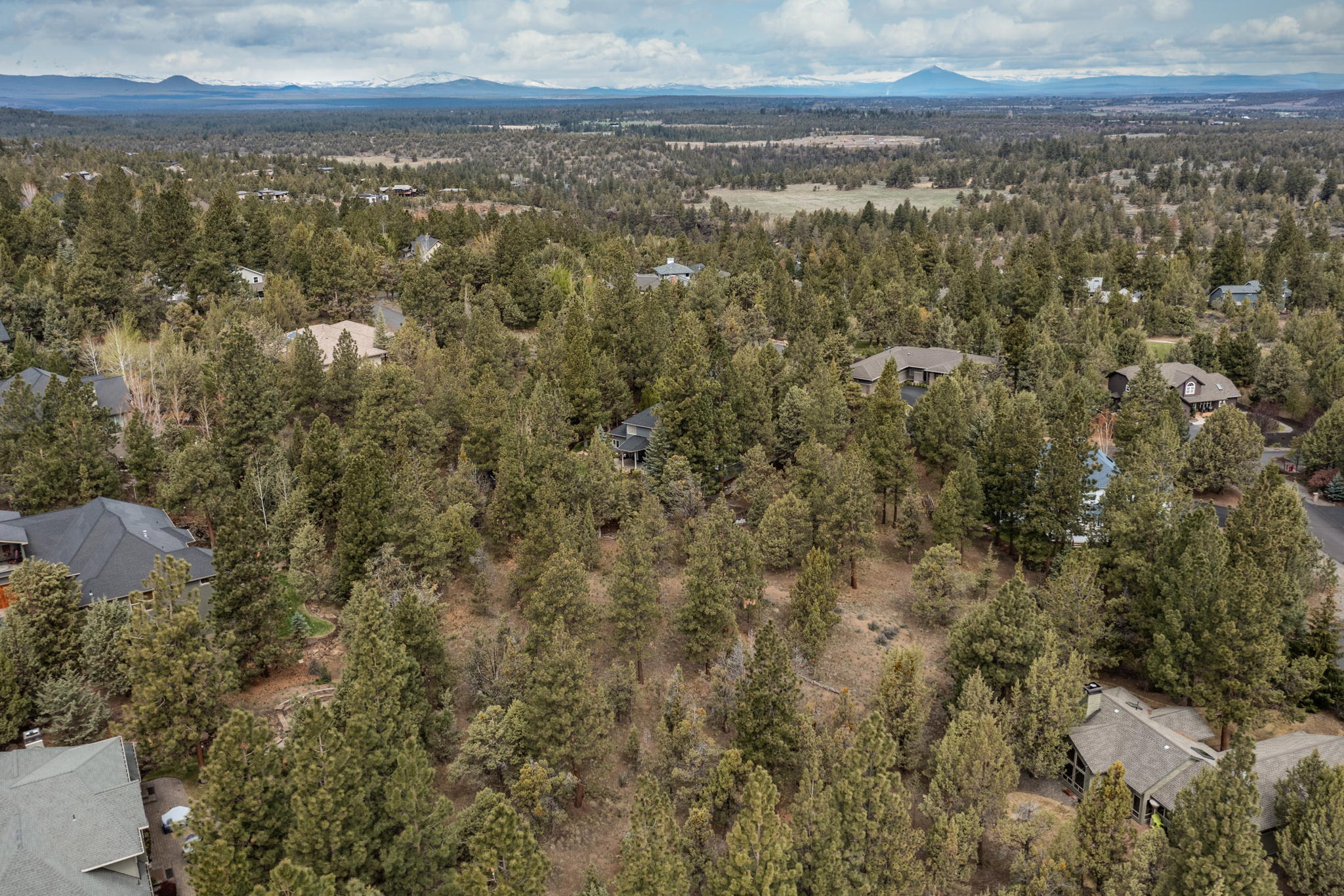 955 NW Chelsea Loop, Bend, OR 97701, USA Photo 73