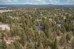 955 NW Chelsea Loop, Bend, OR 97701, USA Photo 70