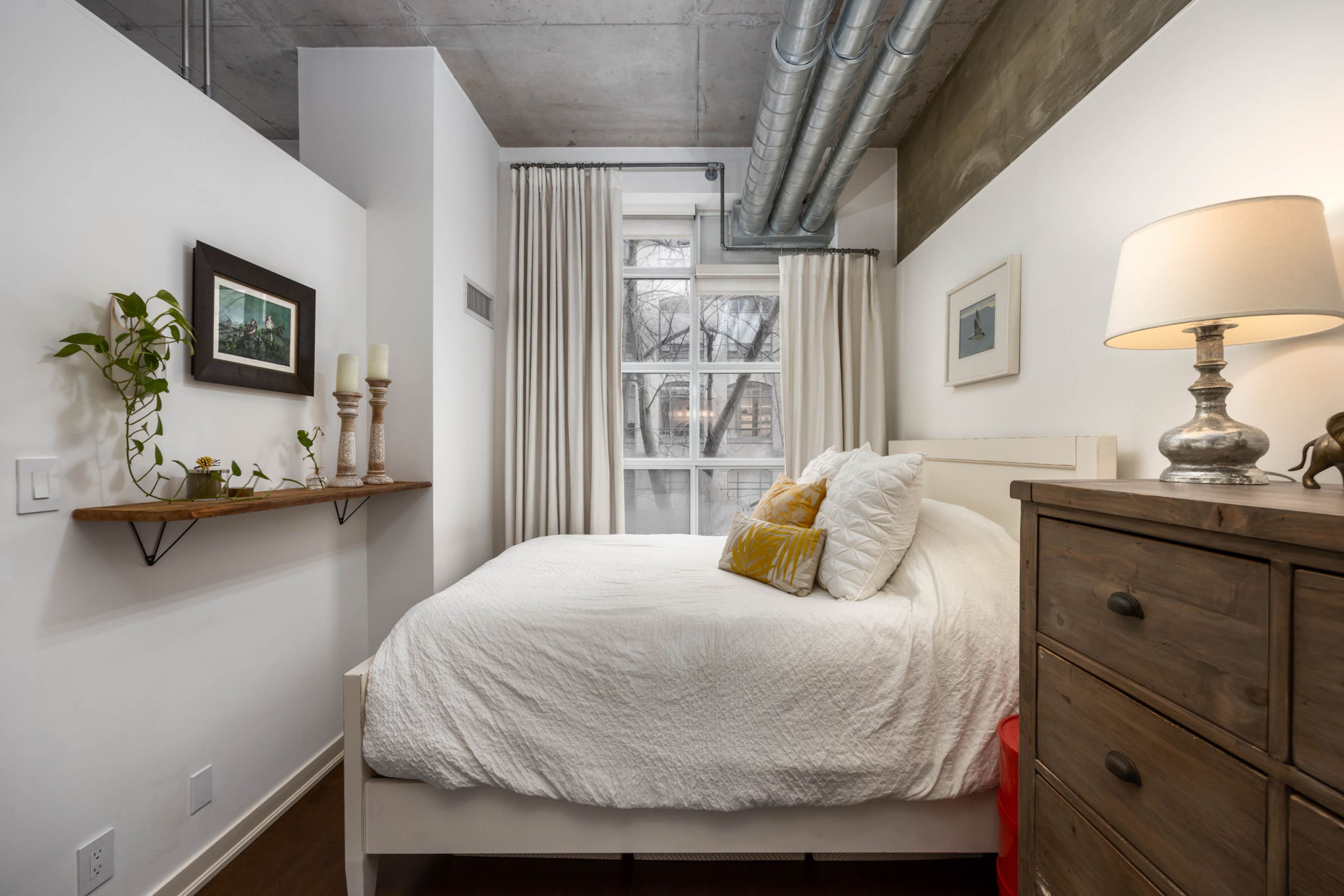 Toronto property showcase — delivered property photograph 12