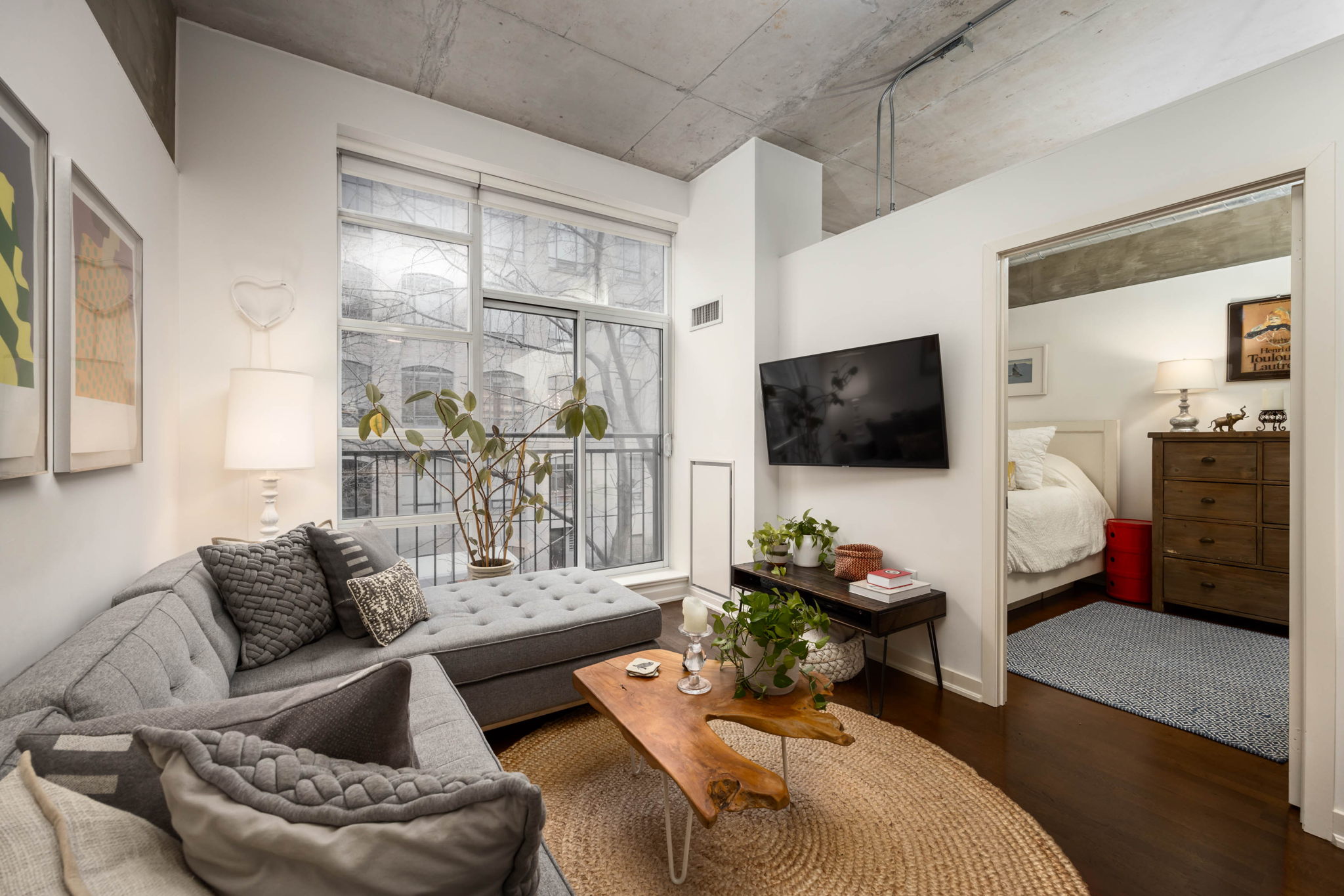 Toronto property showcase — delivered property photograph 9