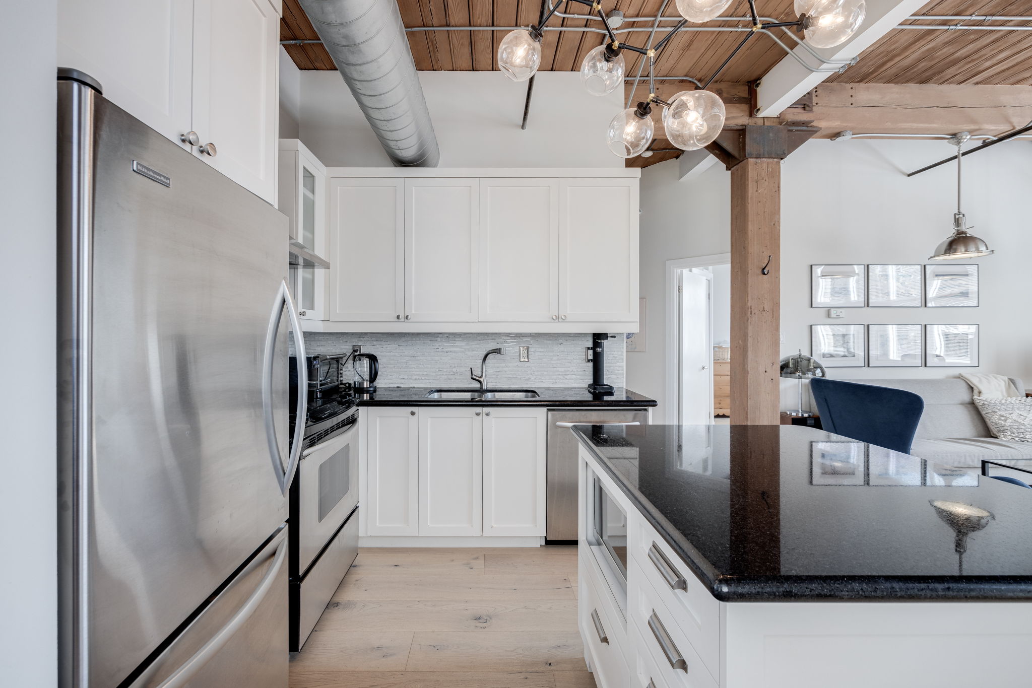 Toronto property showcase — delivered property photograph 6