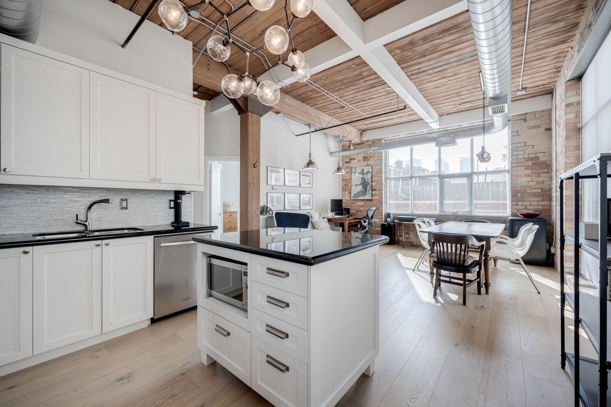Toronto property showcase — delivered property photograph 5