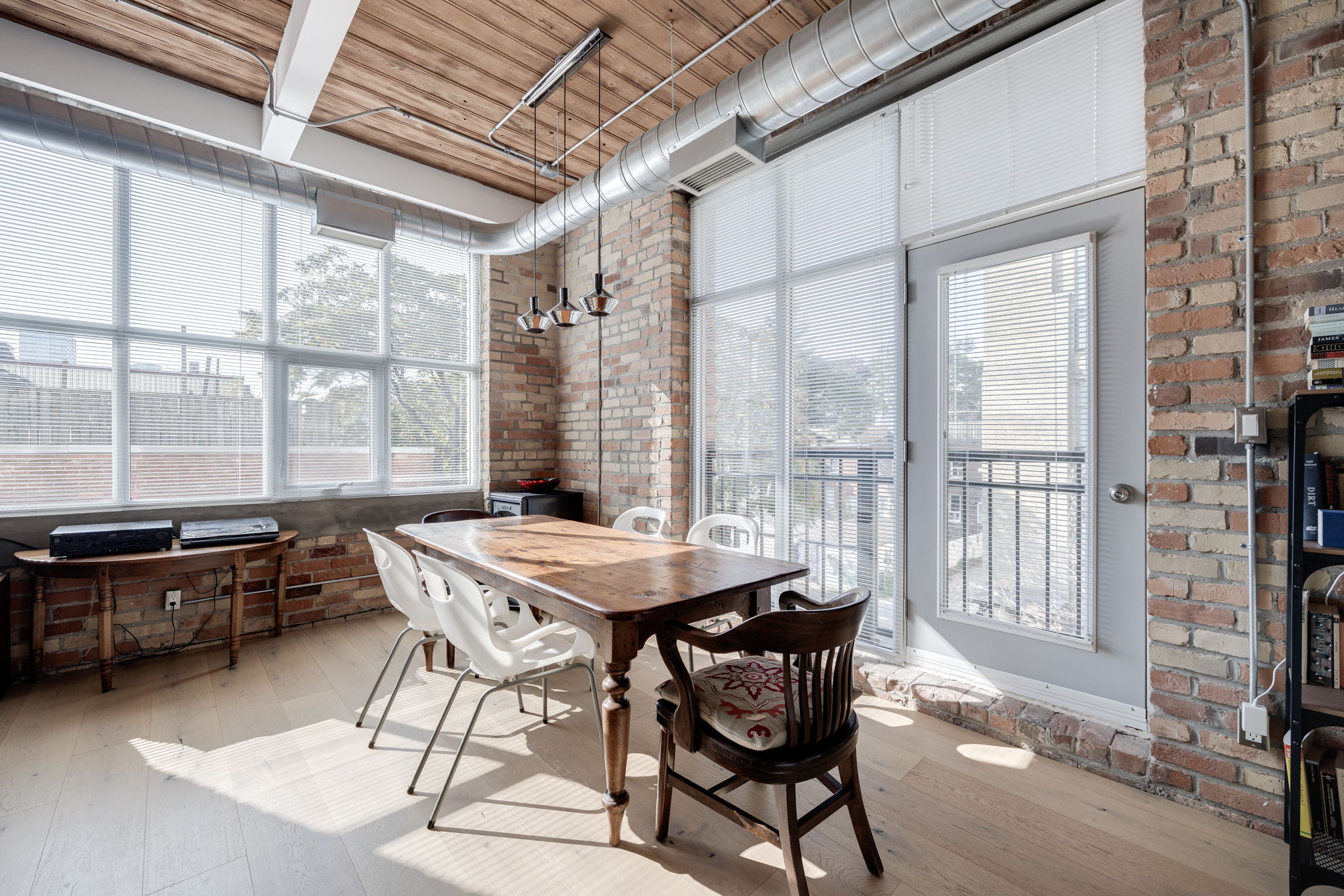 Toronto property showcase — delivered property photograph 10