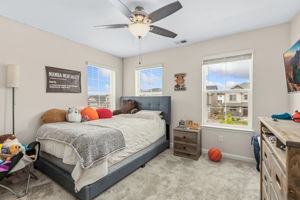 Upstairs bedroom 4