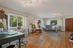16 - Living Area
