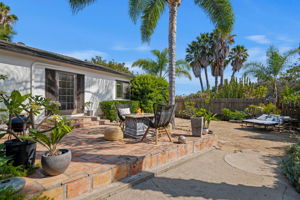 33 - Back Yard
