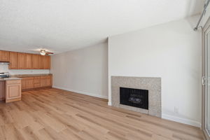 008_F8_955 Shorepoint Ct 208
