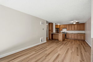 009_F8_955 Shorepoint Ct 208