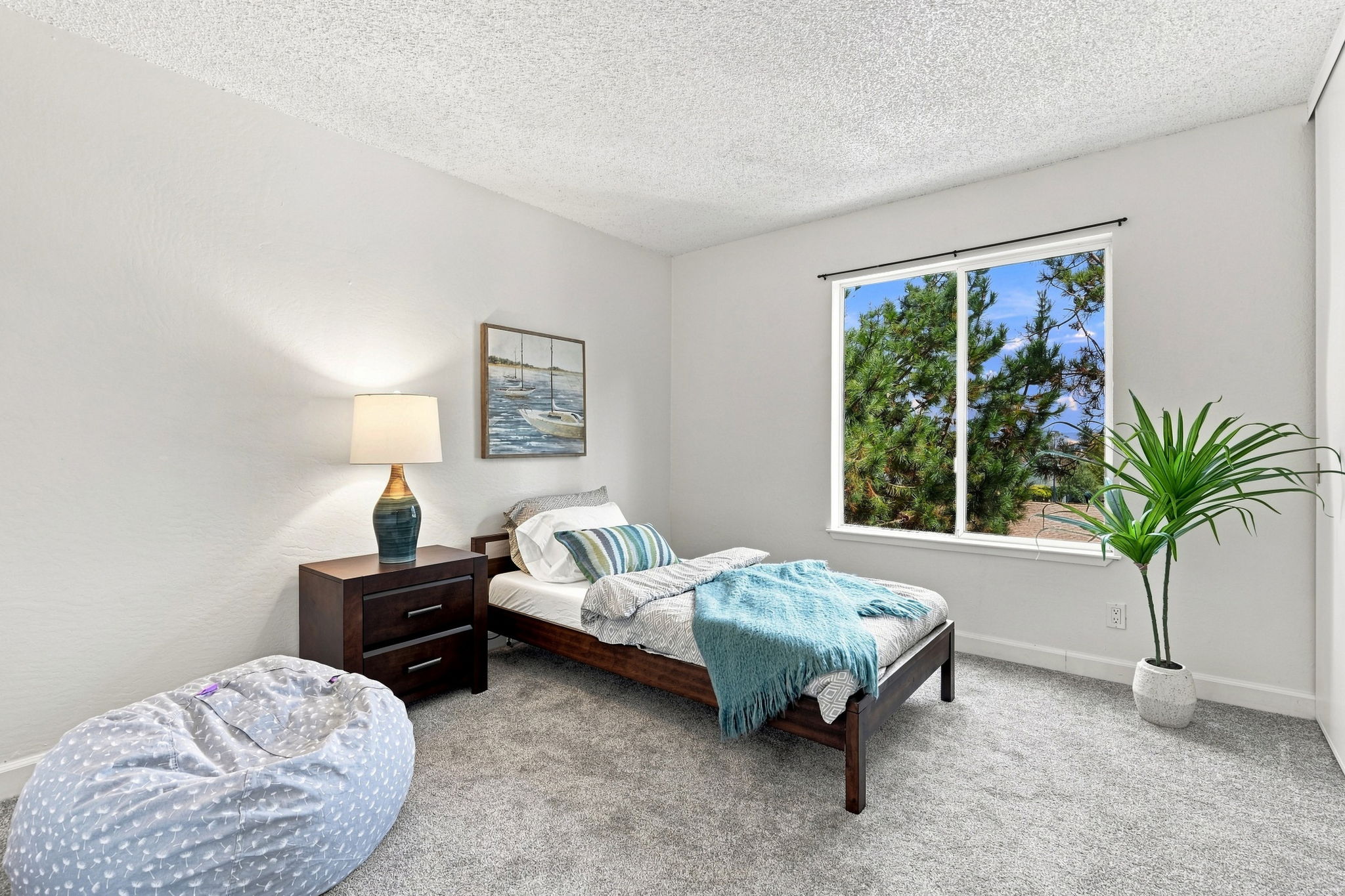 017_F8_955 Shorepoint Ct 208