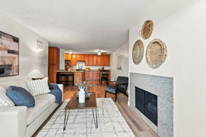 005_F8_955 Shorepoint Ct 208