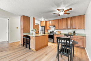 012_F8_955 Shorepoint Ct 208