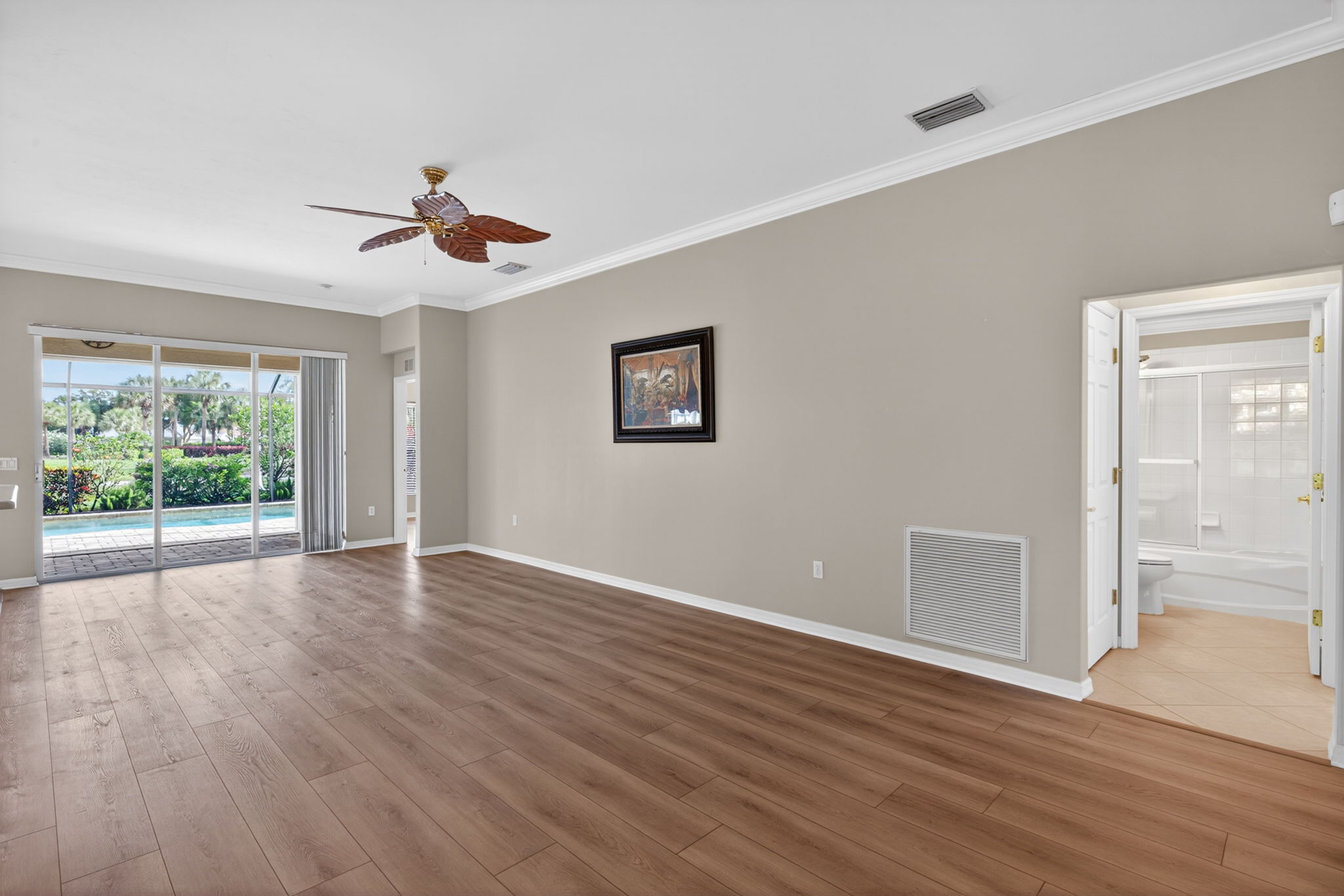 Living Room 1 of 4