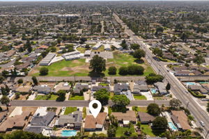  Photo 35
