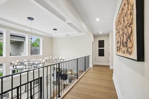 Loyola Dr-S0205-104.jpg