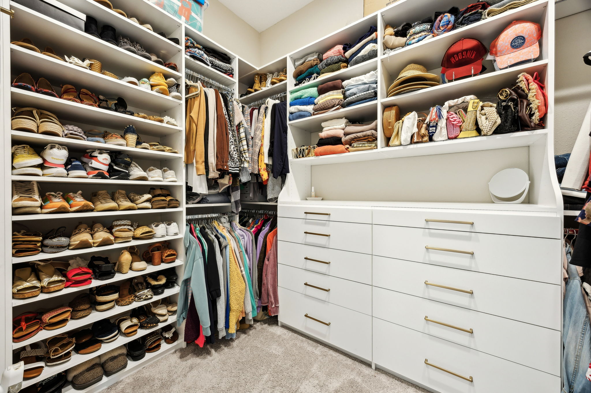 Primary Bedroom Closet