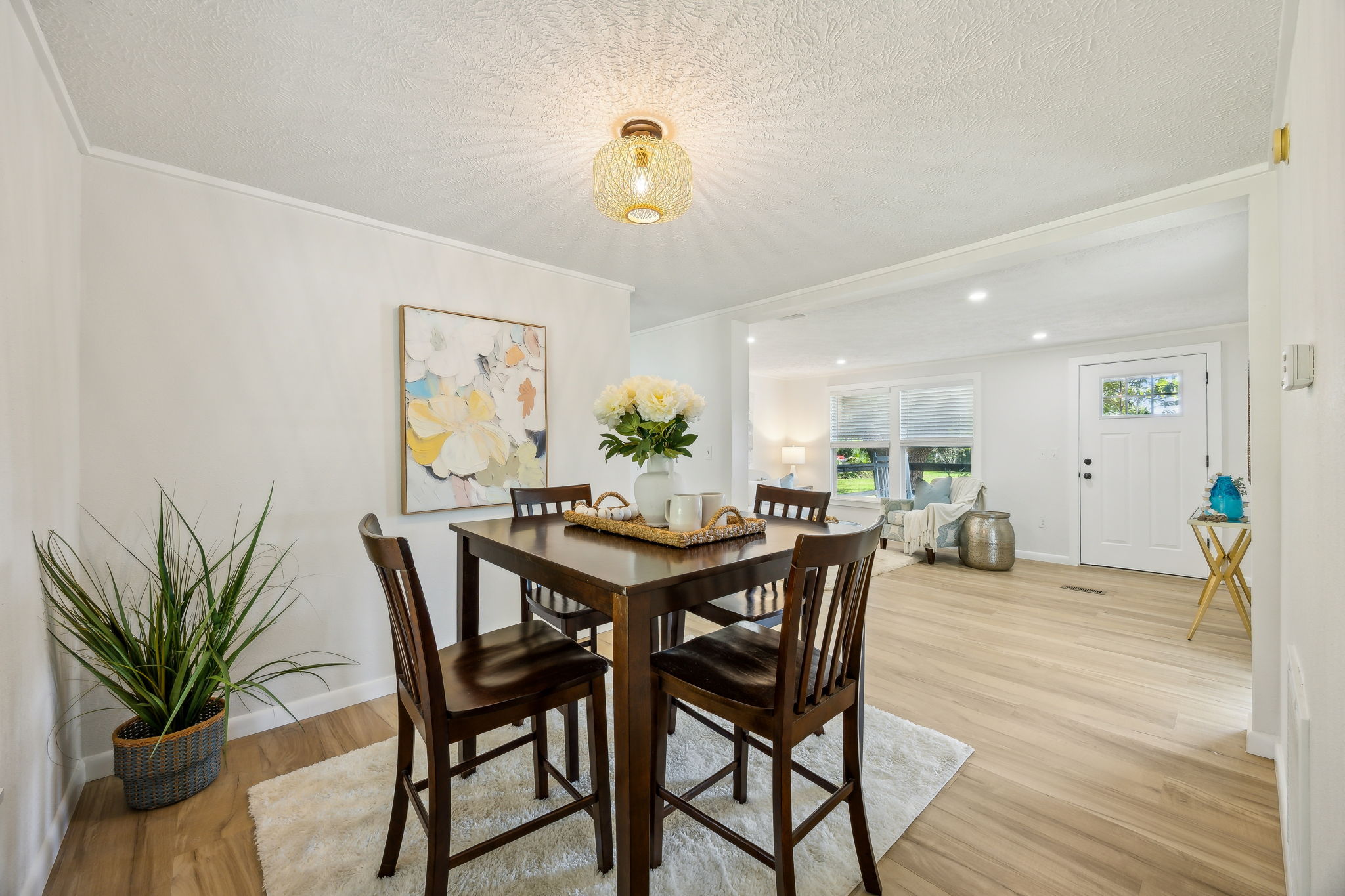 ... and opens to a dining area