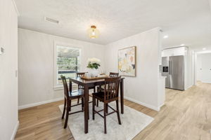 ... with line of sight to the kitchen.