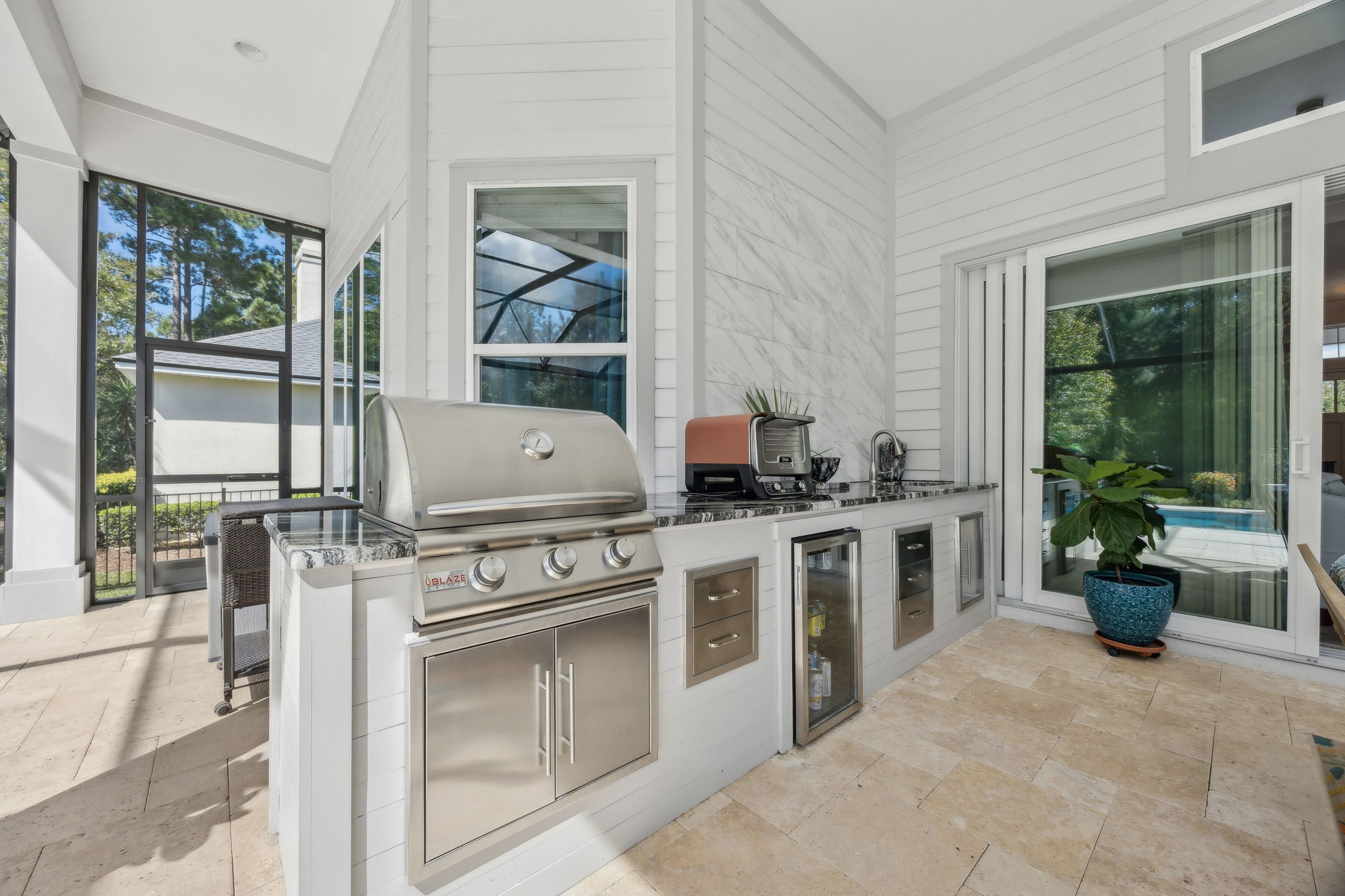 Summer Kitchen