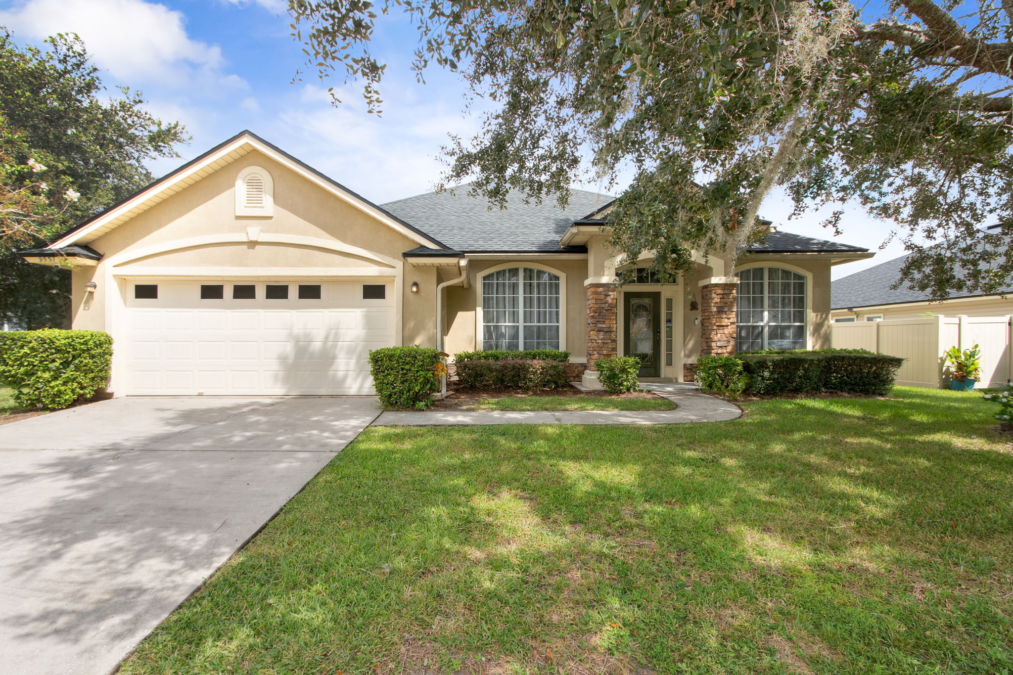 Welcome to 9557 Adelaide Dr