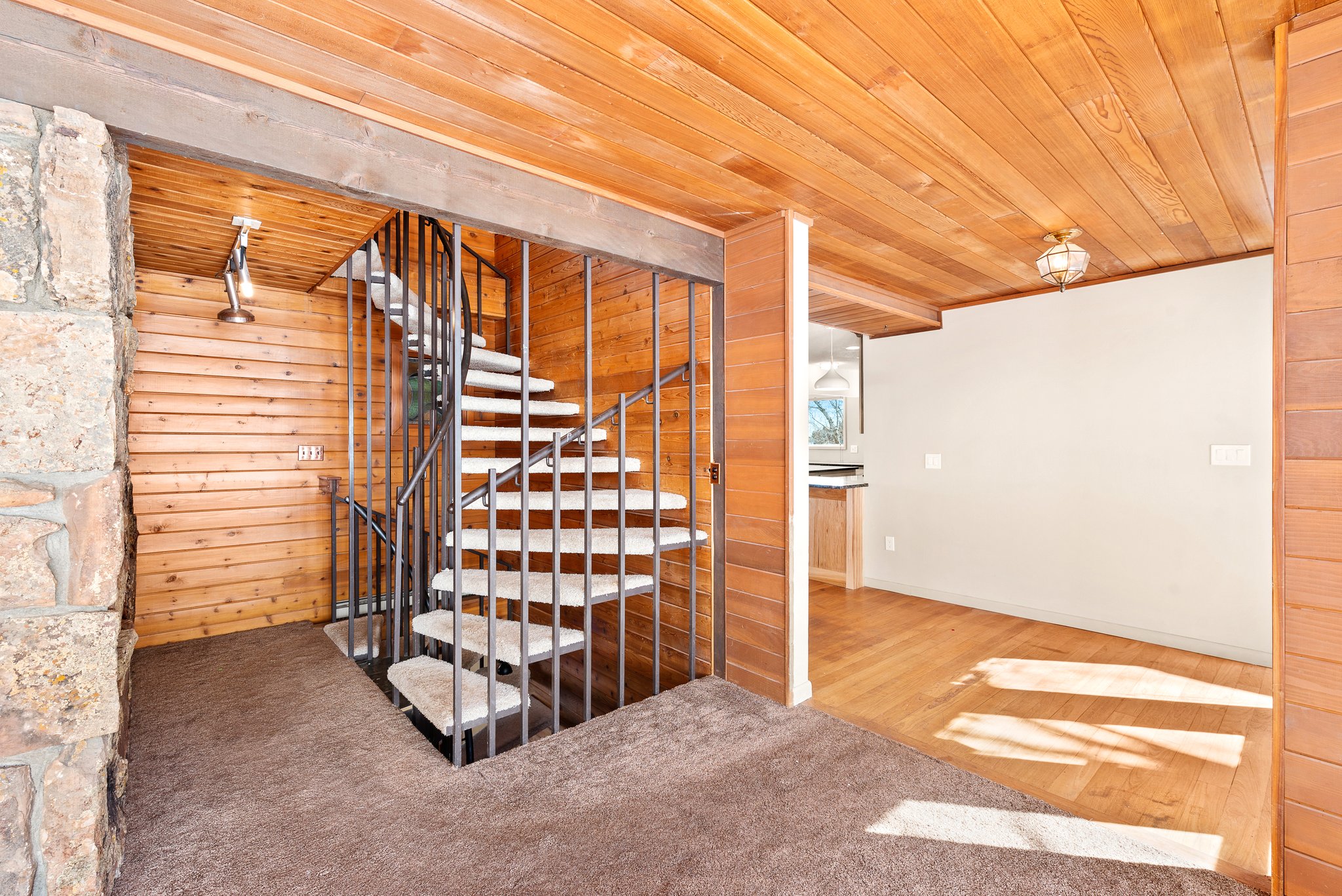 9557 Ute Dr, Golden, CO 80403, US Photo 23