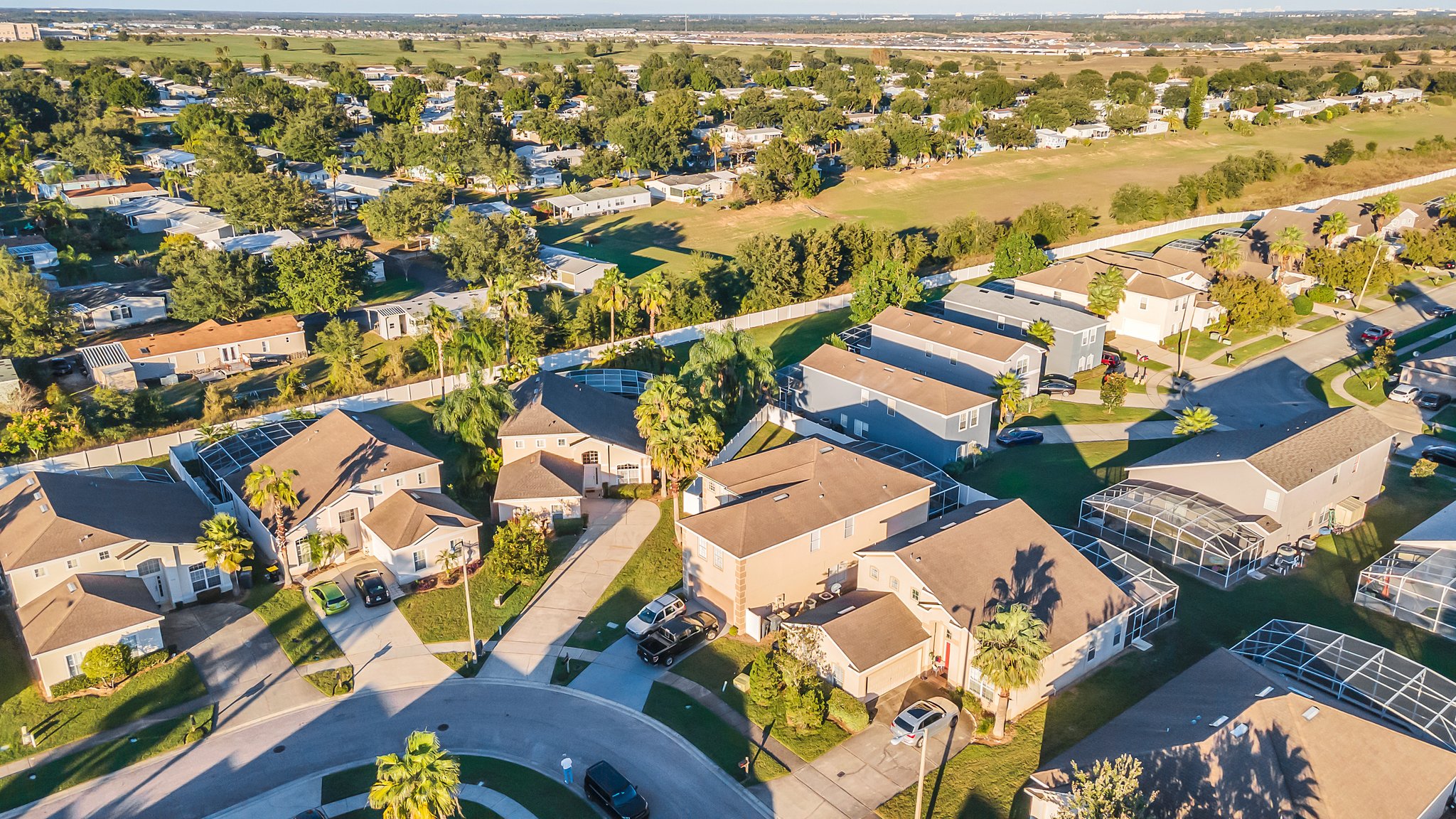 956 Bloomingdale Dr, Davenport, FL 33897, USA Photo 6