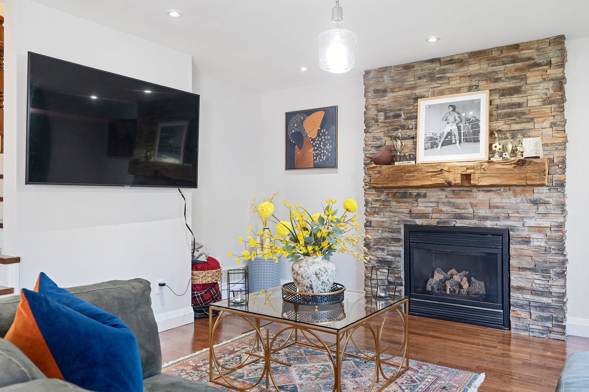 956 Huffman Crescent Milton, ON L9T 6M7