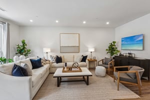 Riverplace Dr-S0105-018.jpg