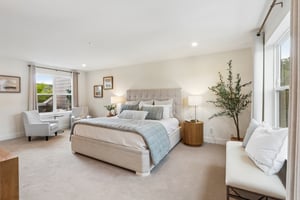 Riverplace Dr-S0105-041.jpg