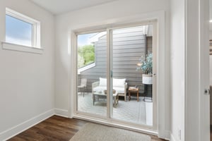Riverplace Dr-S0105-050.jpg