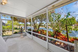 Lanai 2 of 2