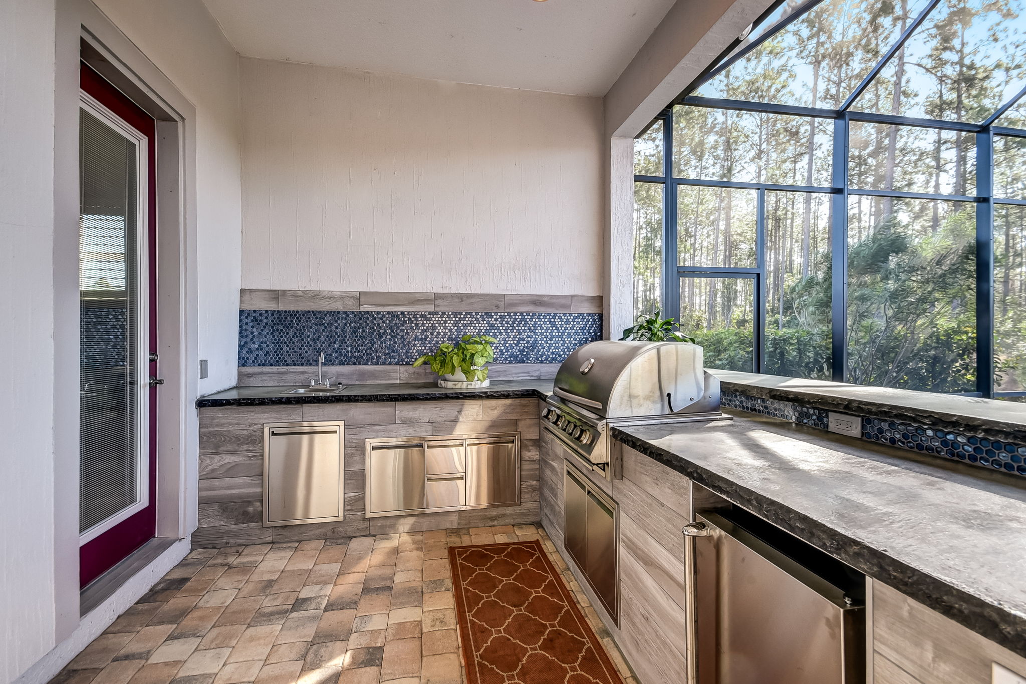 Summer Kitchen